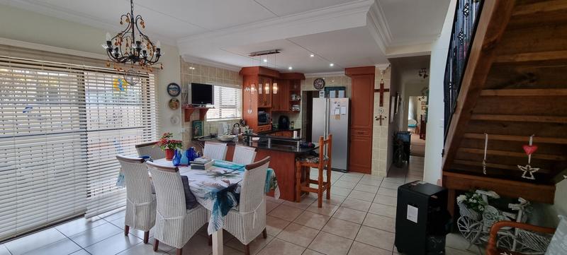 3 Bedroom Property for Sale in Reebok Western Cape